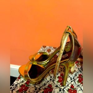 M by Michael Antonio S 7 open toe Stiletto shoe